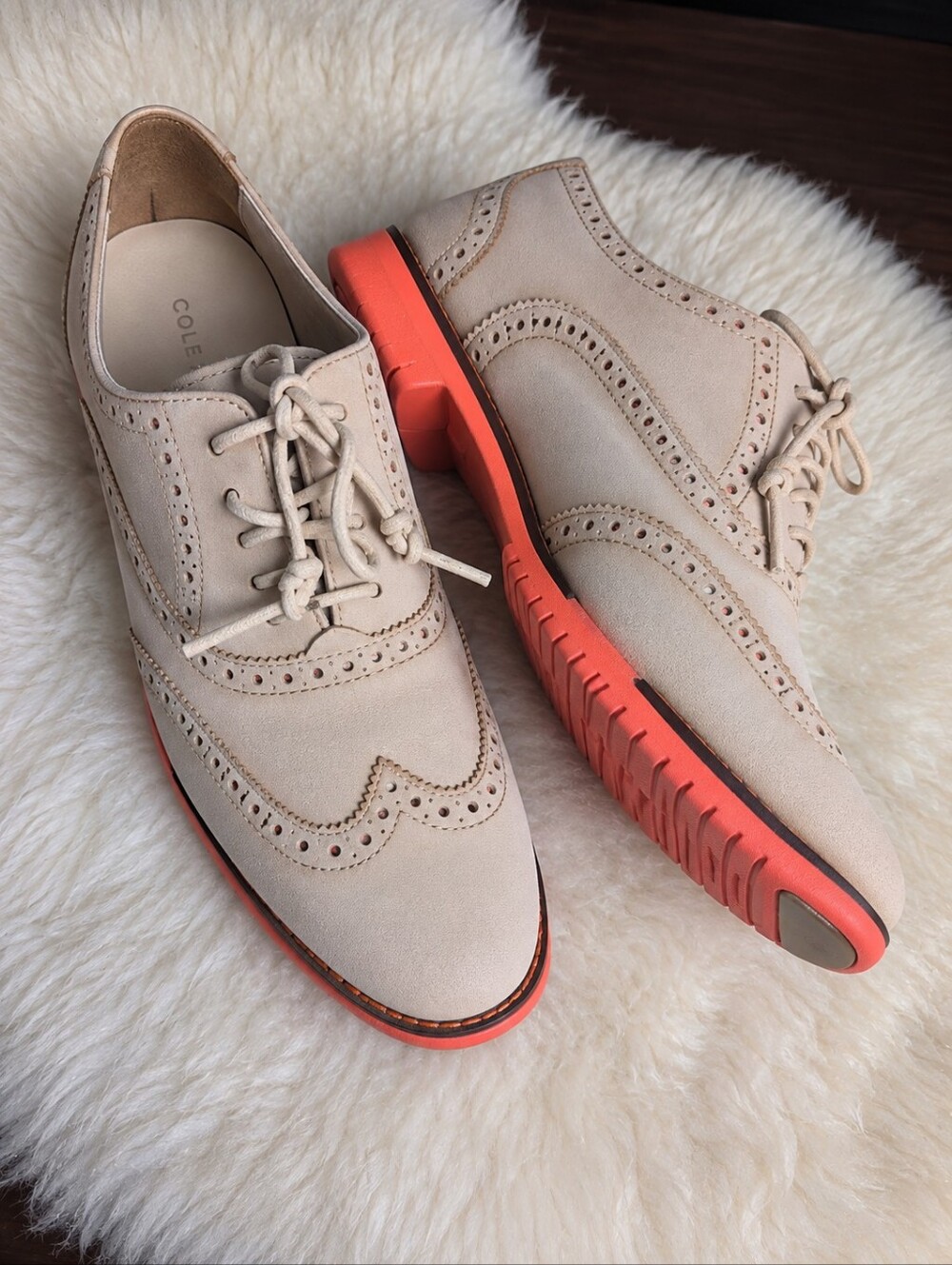 Cole Haan Beige Suede Wingtip Oxford Shoes Coral Orange Sole Size 7.5B